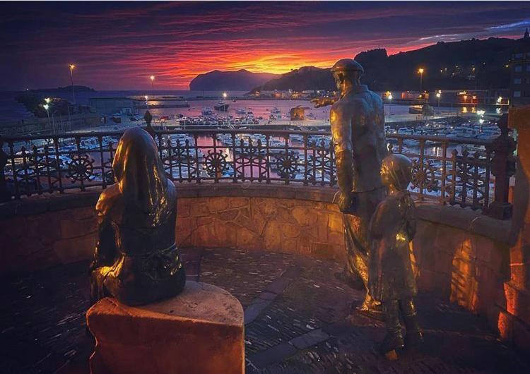 ベルメオTorrontero Con Vistas Al Marアパートメント エクステリア 写真